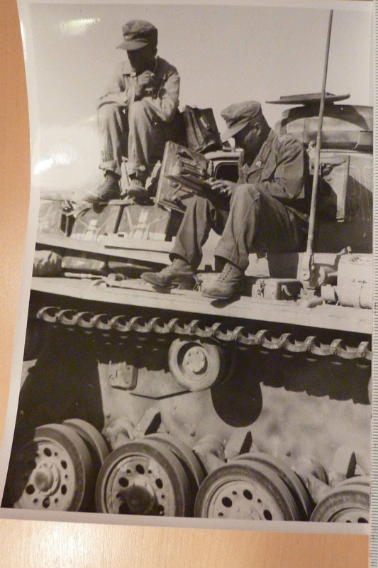 DAK Afrika PANZER 3 Befehlswg.Detail Bemalung Wü