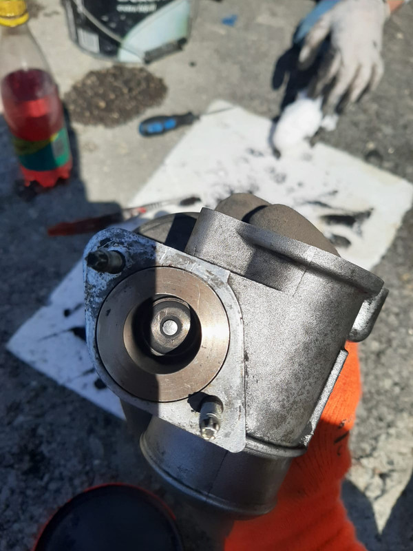 A14CA8B2-1FF1-43F7-AC25-B23D3EFF209D