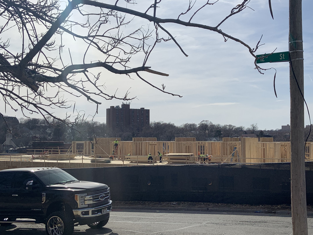 5A62F6D9-1E9D-4ACF-932C-522D912D4665