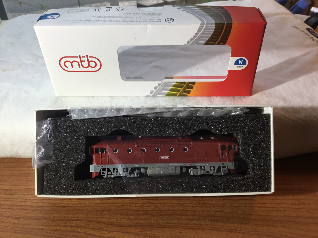 3DE0CB2F-F5F4-409B-83C6-78D668F642DE