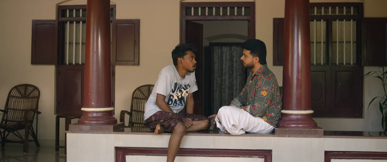 Pattaapakal 2024 WebRip [Tamil + Telugu + Malayalam] 480p 720p ESub Screenshot