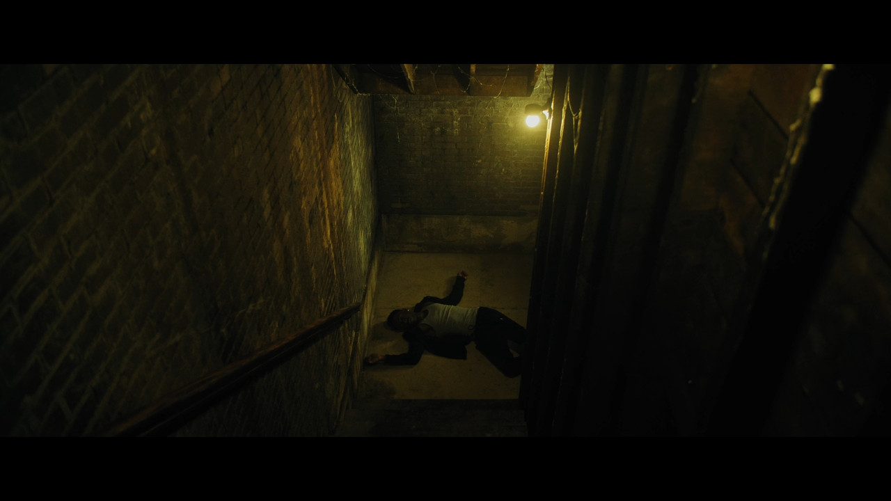 We Have a Ghost 2023 ViE NF1080p WEB DDP x264-NM21ViE.mkv_snapshot_01.42.24.000