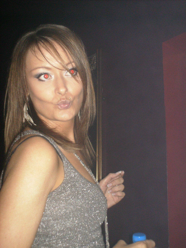 99 fotos muy puta ella disfrutala