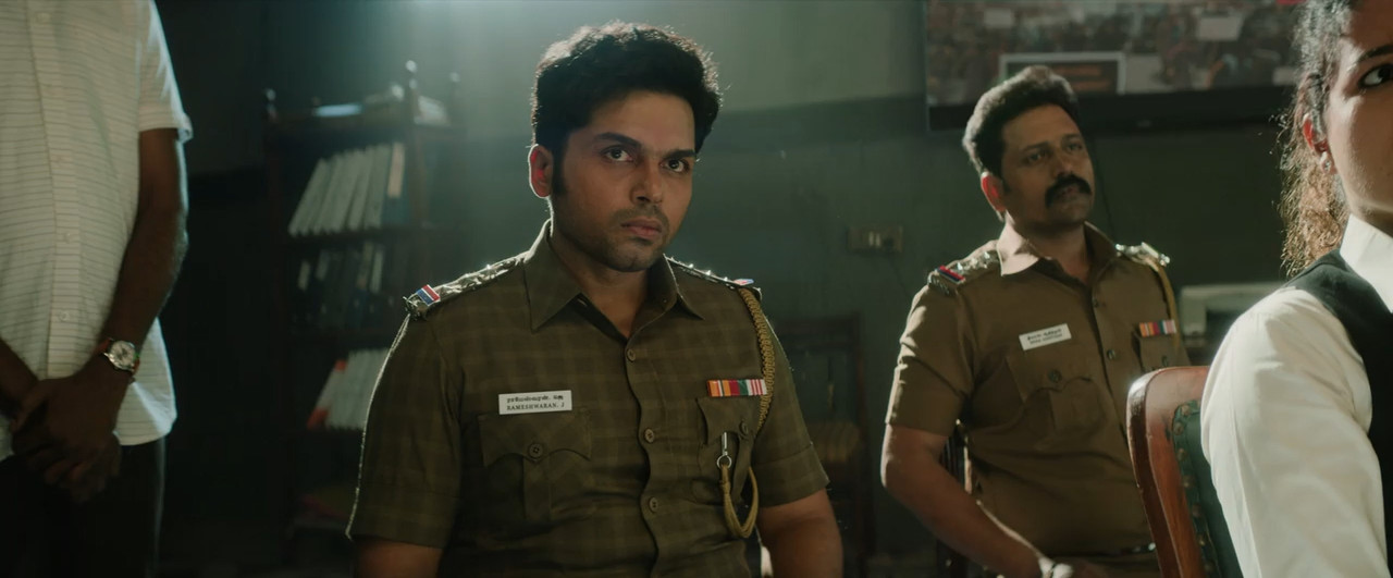 Vaa Vaathiyaar 2026 WebRip [Hindi + Tamil + Telugu + Malayalam + Kannada] 480p 720p ESub Screenshot