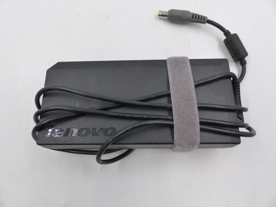 LENOVO 45N0113 POWER ADAPTER INPUT:100-240V OUTPUT:20V