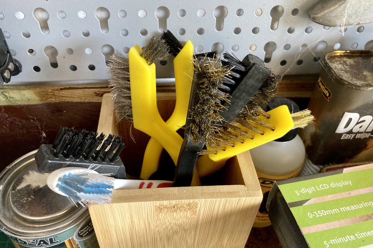 3B3DBF5E-830E-4FE9-BED3-2BAF385635EC