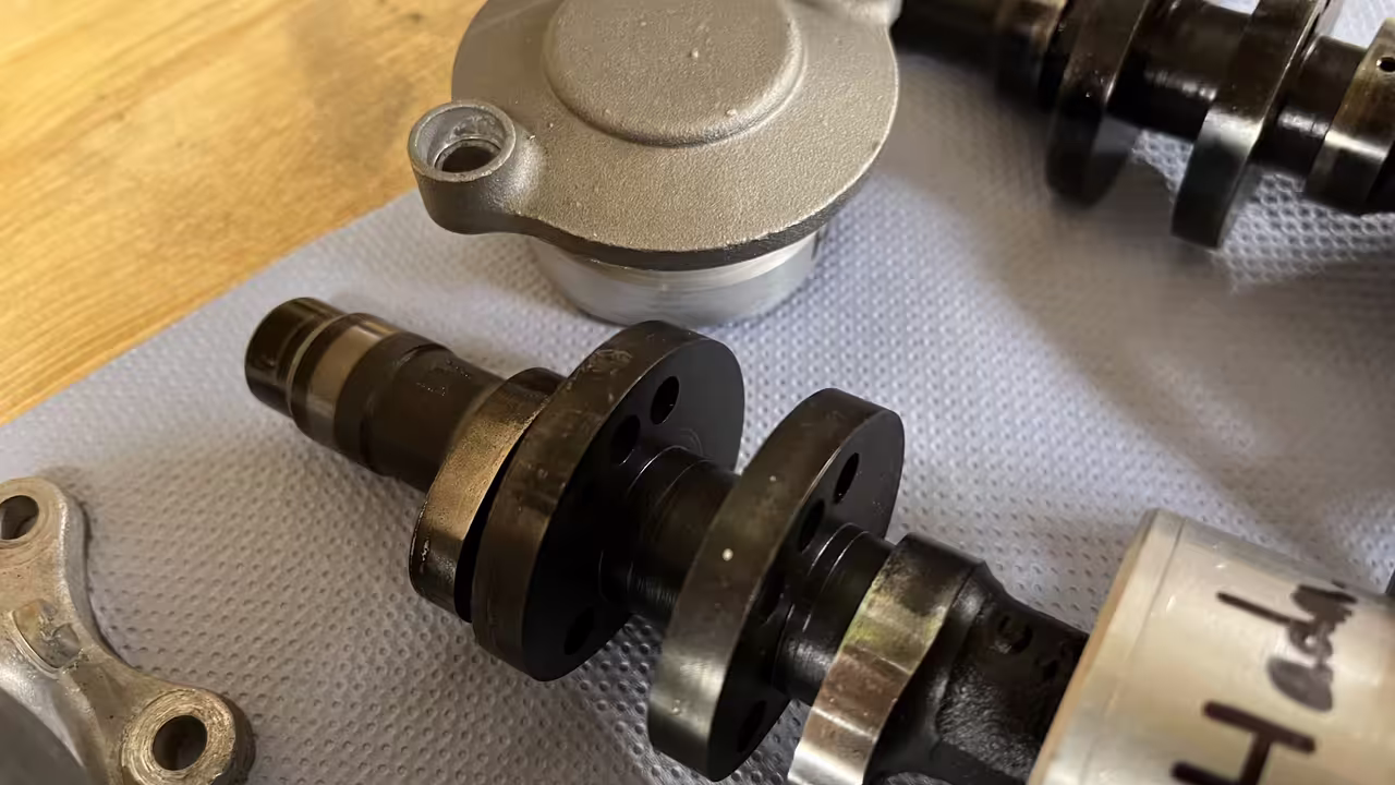 0B85A7E2-C2B0-4E16-B155-BBDC39880C6E_1_201_a