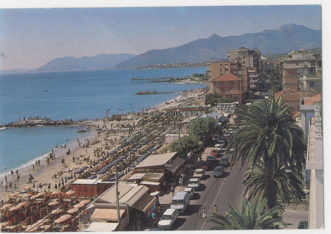 i.postimg.cc/PqyJ3C9V/1992-Pietra-Ligure-SV.jpg