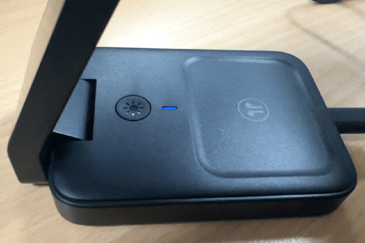 【MOIS三合一磁吸充電座】三個裝置一座搞定！｜信星科技