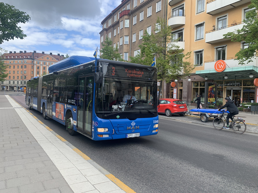 D747CF01-F982-400F-97F5-8406BC78821B