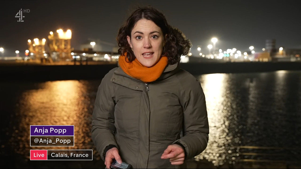 Channel 4 News_20220308_19002000.ts_snapshot_00.31.46.128