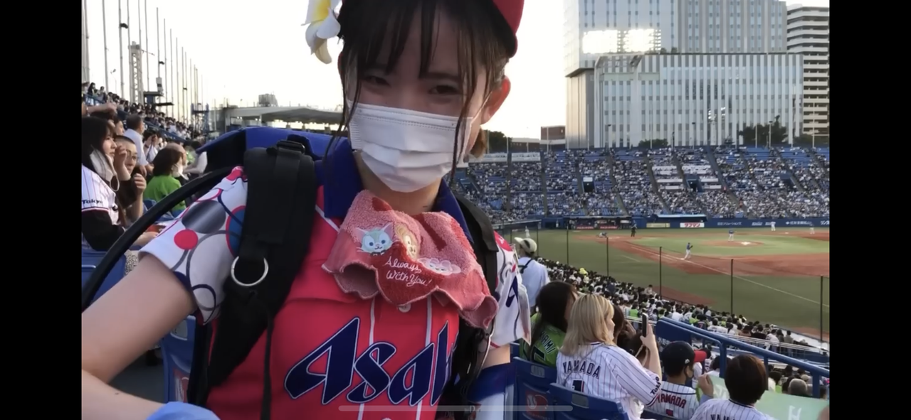 41286164-37FD-45E9-88CC-FC02226463C1