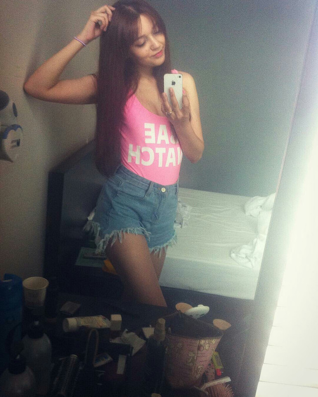 6FDD55DC-653C-46DE-9A16-E2ECEB710525