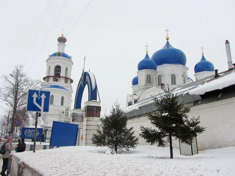 Новогодний Владимир - маленький снежный фоторассказ (+ Боголюбово и храм Покрова на Нерли)