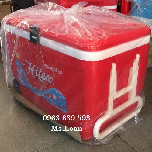 thung-da-65l-co-banh-xe-tay-keo.jpg