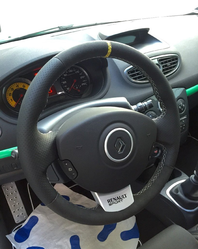 6B9C6804-64D6-4C6C-89FA-0FCE852196BD