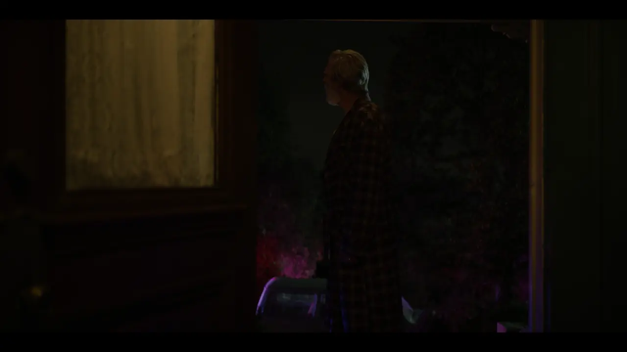 The.Old.Man.S01E01.La.fuga.2160p.WEBMux.ITA.ENG.DD5.1.x265-BlackBit[screenshot 6]