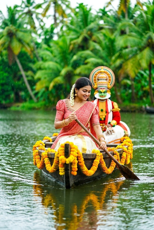Kerala Monsoon Boat Ride