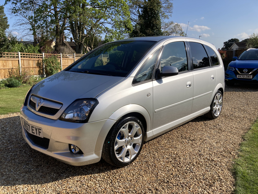 7F89A5EA-0413-4315-9003-4B16F2270177