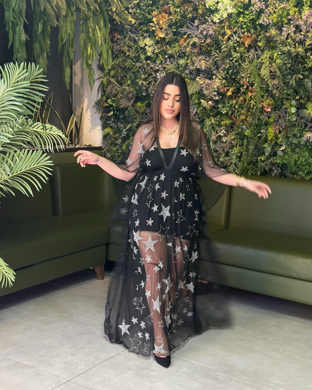 إليسا أندونيان صور 2026 | لقطات ساخنة - عري إليسا أندونيان 2025! Elissaandonian-1756227552080