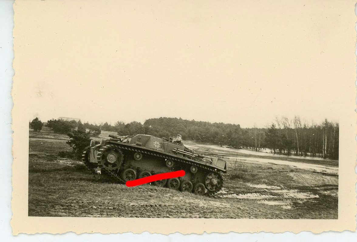 StuG Sturmgeschütz Tank Sturmartillerie Foto1