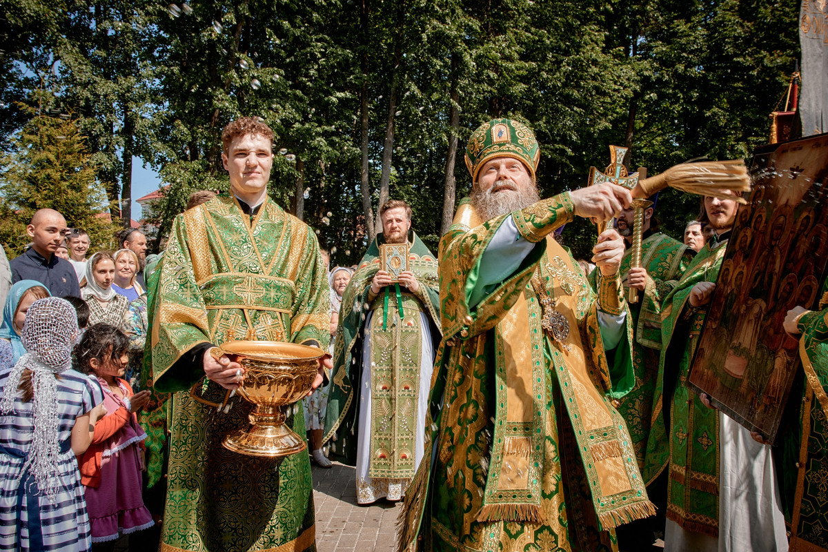 Empty-Name-335-resized