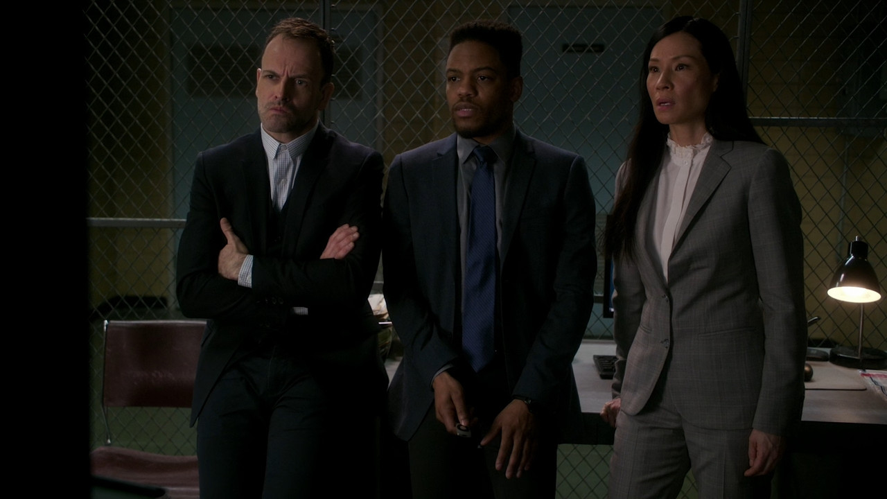 Elementary (2012) - S06E18 - The Visions of Norman P. Horowitz (