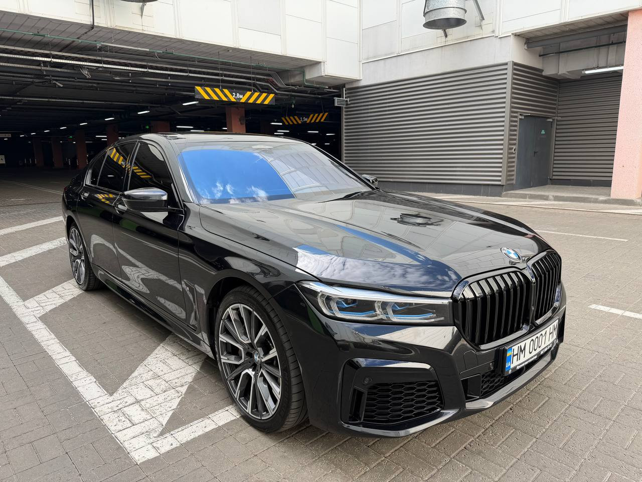 BMW 740d — фото 2
