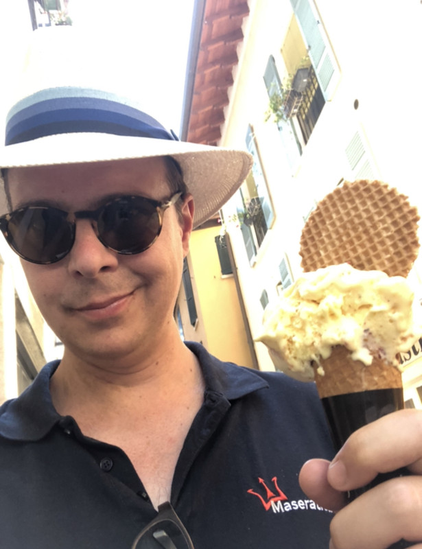 F16FA99E-74C7-476A-B1E5-1A39243EE8DC