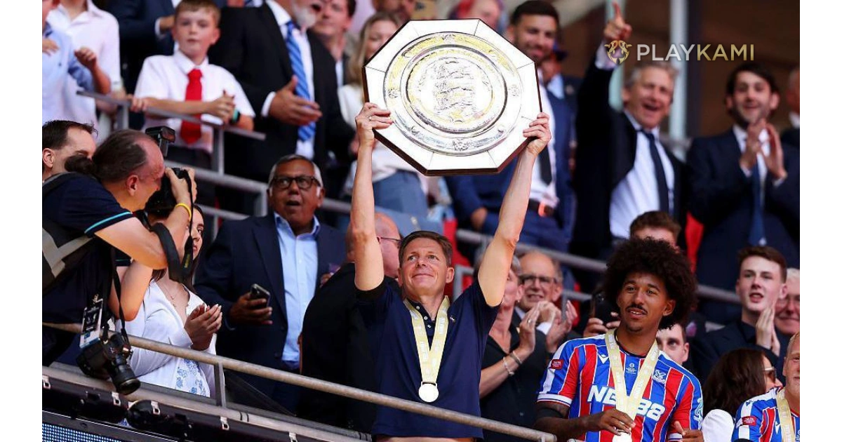 Playkami Oliver Glasner