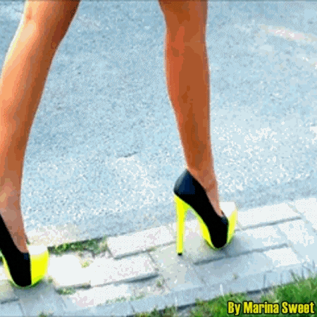 Gift yellow High Heels
