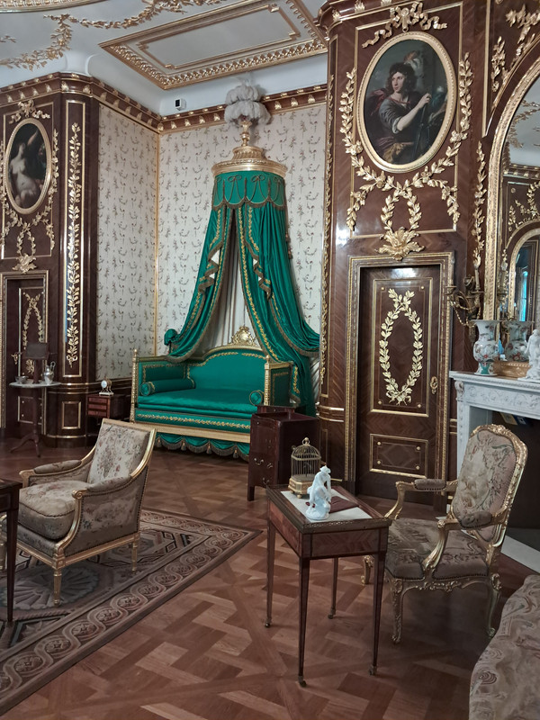 Varsovia 2024 la ciudad Fénix que resurgió de sus cenizas. - Blogs of Poland - Dia 1-Palacio Real, centro histórico y Free tour. (11)