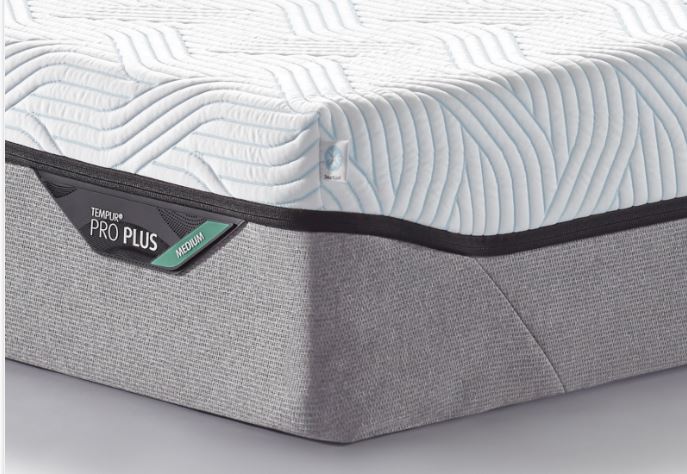 Nahaufnahme der innovativen Materialstruktur einer Tempur Pro Matratze.