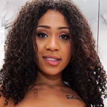 New Trend: Curly Haired Bi-Racial/Light-Skinned Pornstars | Page 4