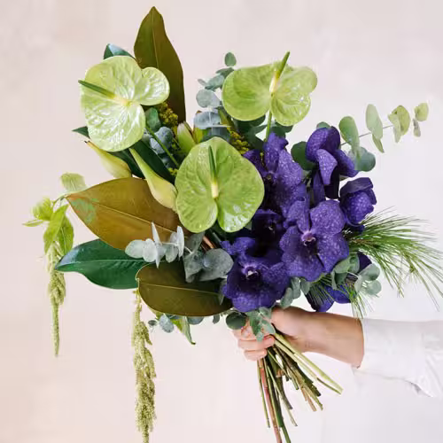 Ramo de flores violetas
