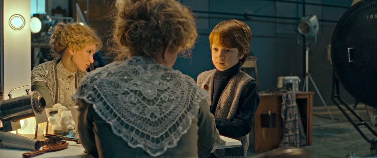 Кукольный.дом.2024.WEB-DL_00_27_53_00_111