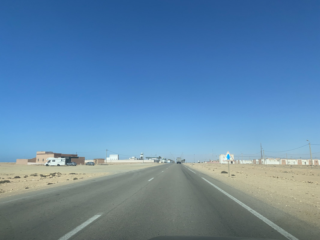 Carreteras, Gendarmería y Estaciones de Servicio - Al Sur del Sur: entre el desierto y el océano (80)