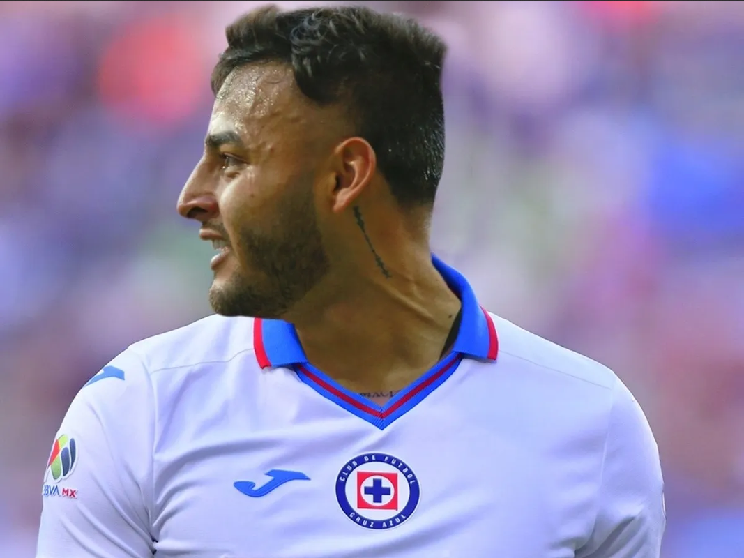 ¿Alexis Vega al Cruz Azul? Los Cementeros cocinan nuevo trueque con las Chivas