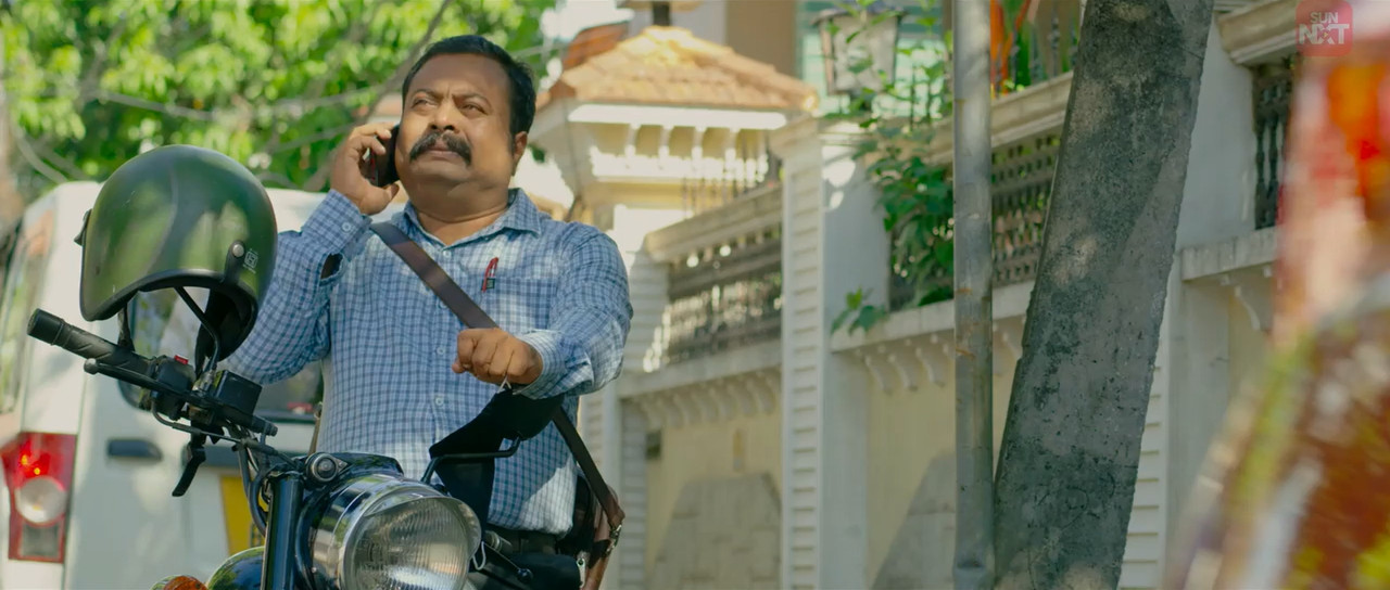 Khali Purse of Billionaires 2023 WebRip [Tamil + Malayalam] 480p 720p ESub Screenshot