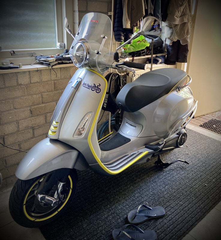 7A9DE32C-85FB-47F6-8BE7-FBFAB444A563