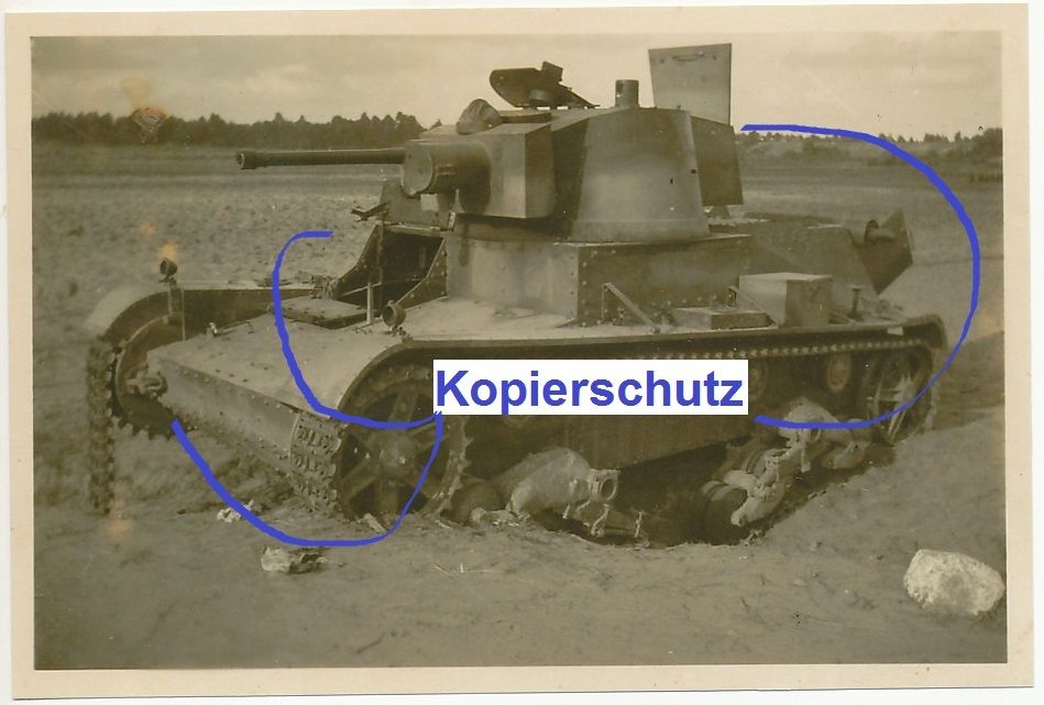 abgeschossener polnischer Panzer 7TP Polen im Fe