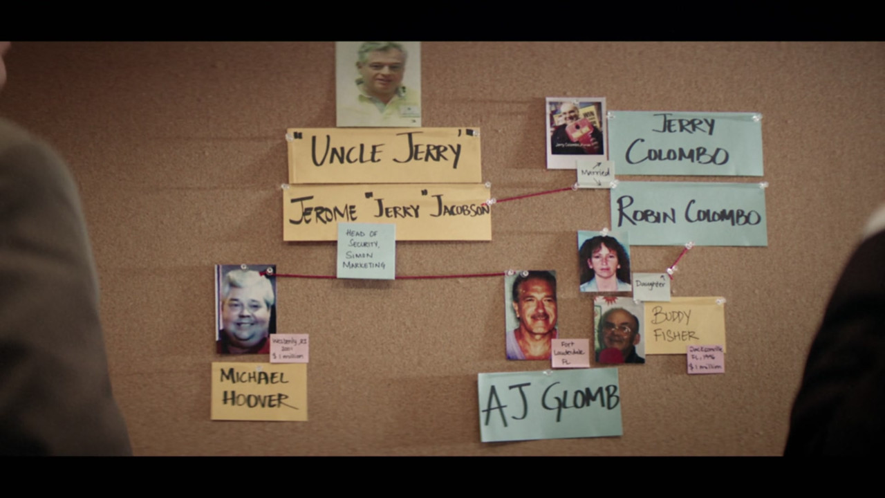 McMillions (2020) S01E03 Episode 3 1080p AMZN Webrip x265 10bit EAC3 5.1 - Ainz[TAoE].mkv