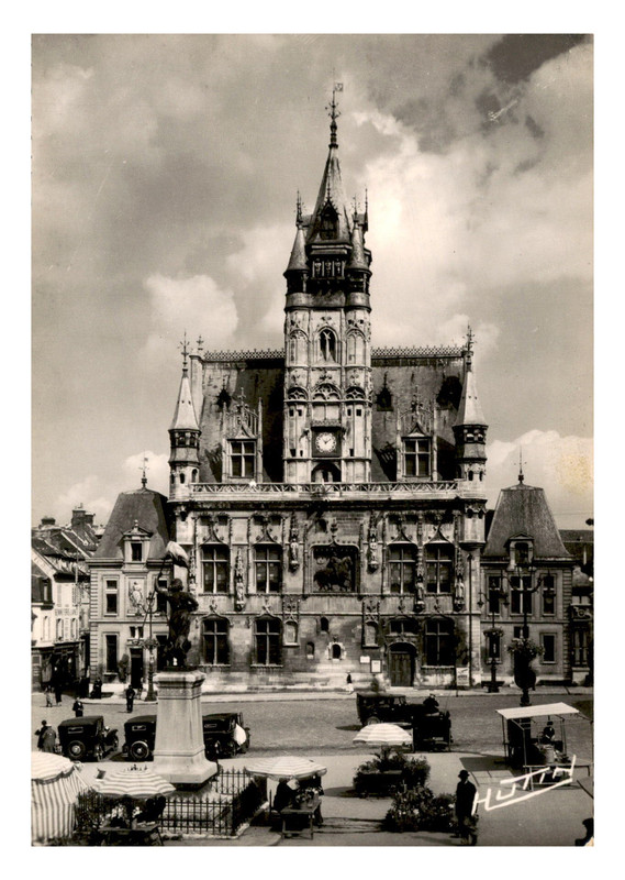 Compiègne, Oise, l'Hôtel de Ville (Hutin)