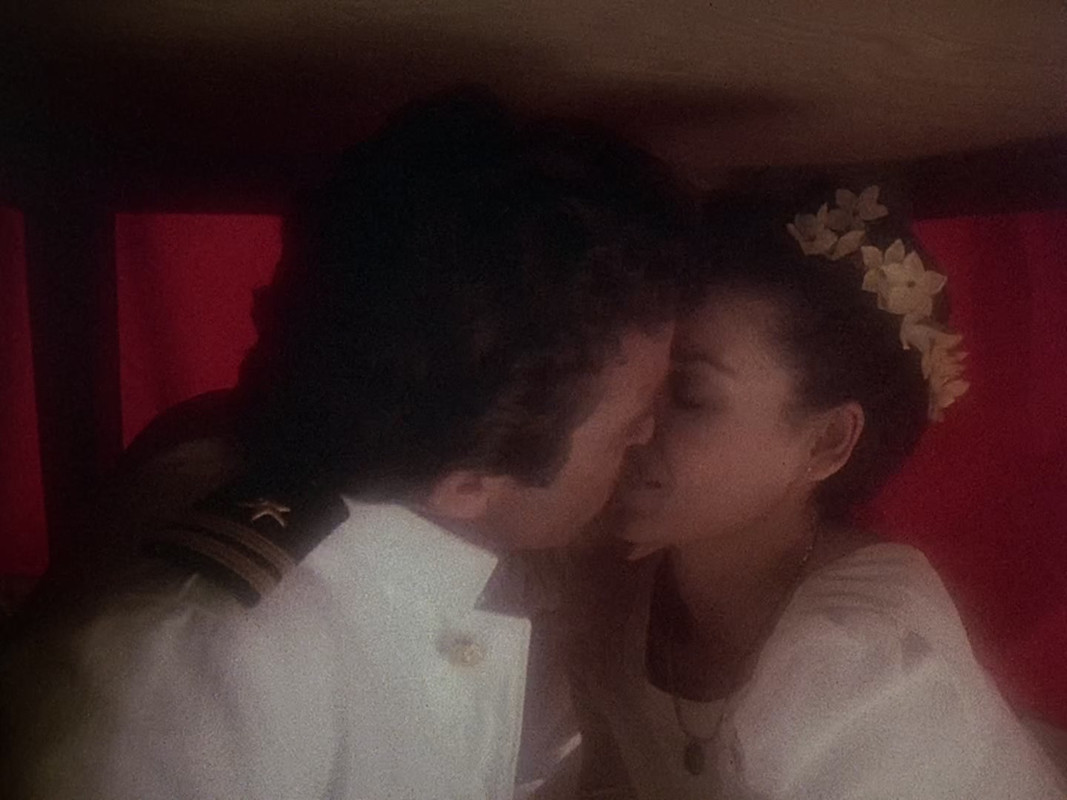 Magnum.P.I.S04E01.1080p.BluRay.x265-KONTRAST.mkv_frame07