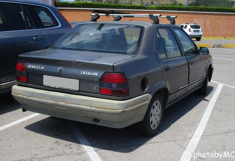avvistamenti auto storiche - Pagina 18 IMG-0440