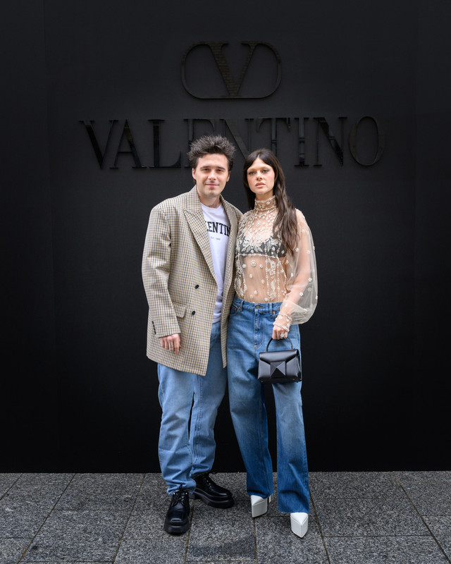 Valentino, i look delle star alla sfilata Primavera-Estate 2023 