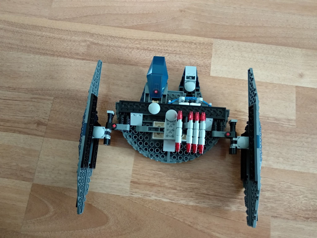 41162368_226944804837394_8350783313945821184_n