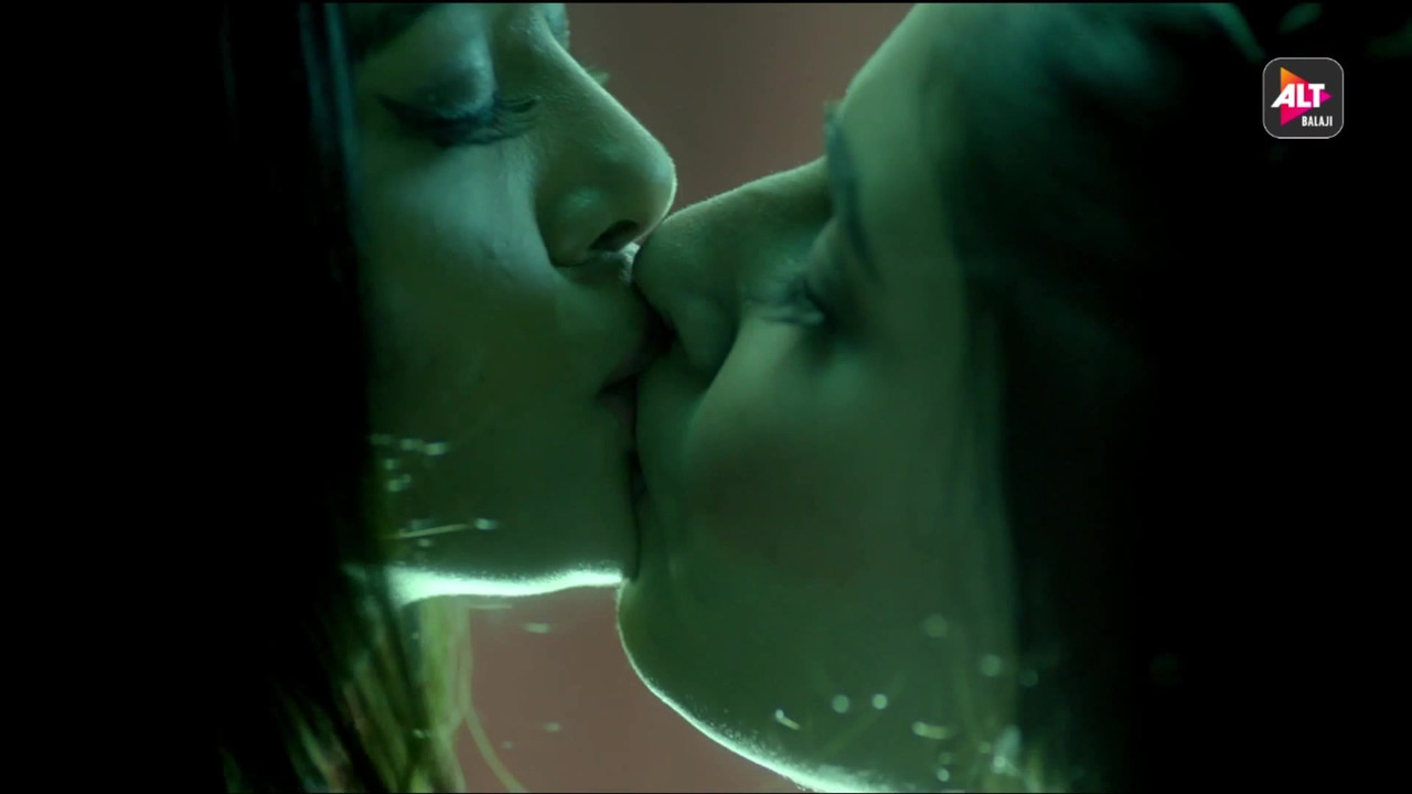 [Image: Karishma-032.jpg]