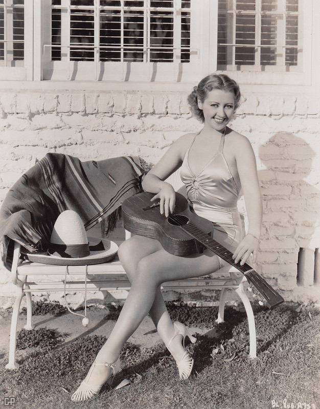 joan_blondell_a73