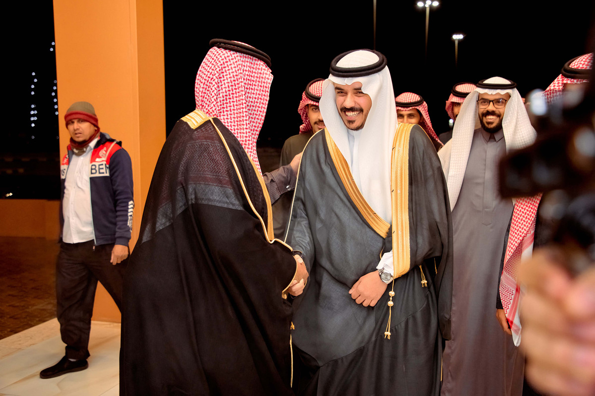 freelancers-BN6-A3405